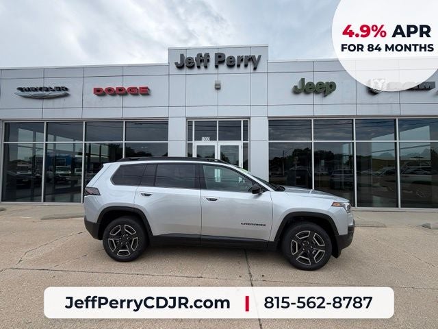 2026 Jeep Cherokee CHEROKEE LAREDO 4X4 in Silver Zynith Clear-Coat Exterior Paint — front three-quarter view